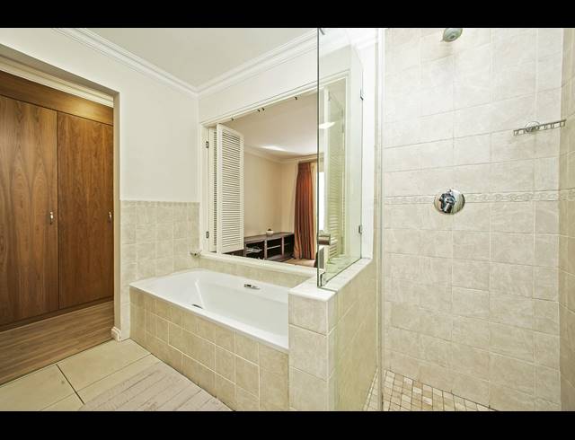 2 BEDROOM APARTMENT TO LET IN HYDE PARK